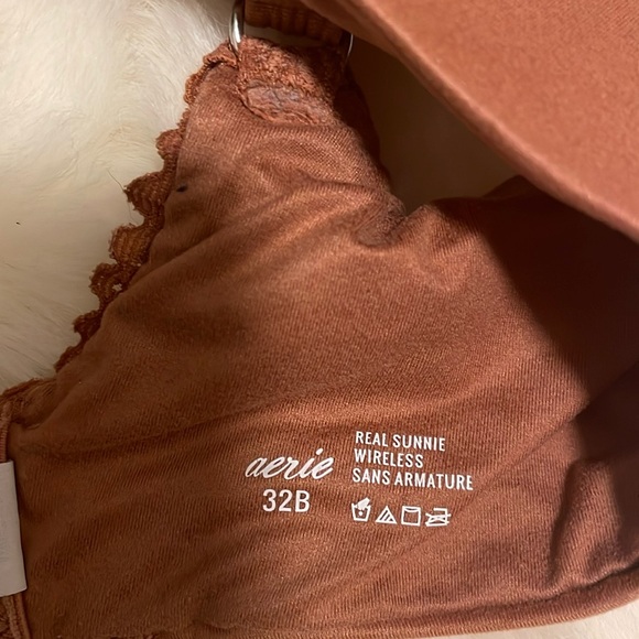 Aerie Real Sunnie Wireless Push Up Bra - 32B - Picture 2 of 6